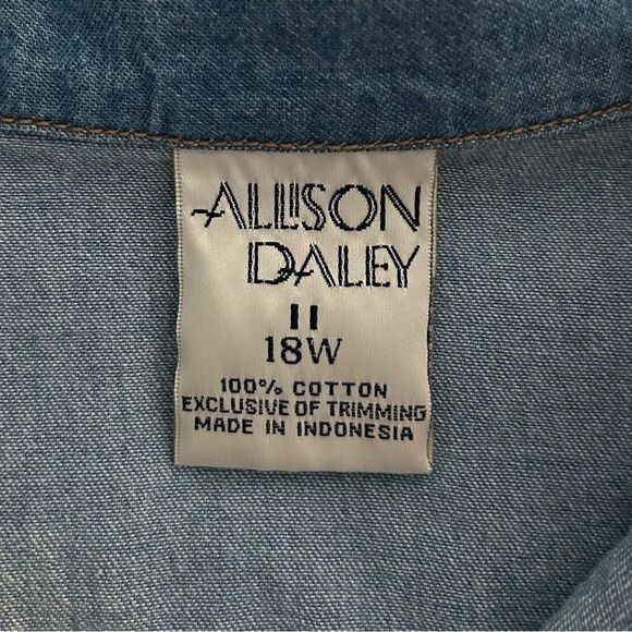 NWT … ALLISON DALEY “Size: 18W” Soft Denim Shirt - Picture 3 of 5